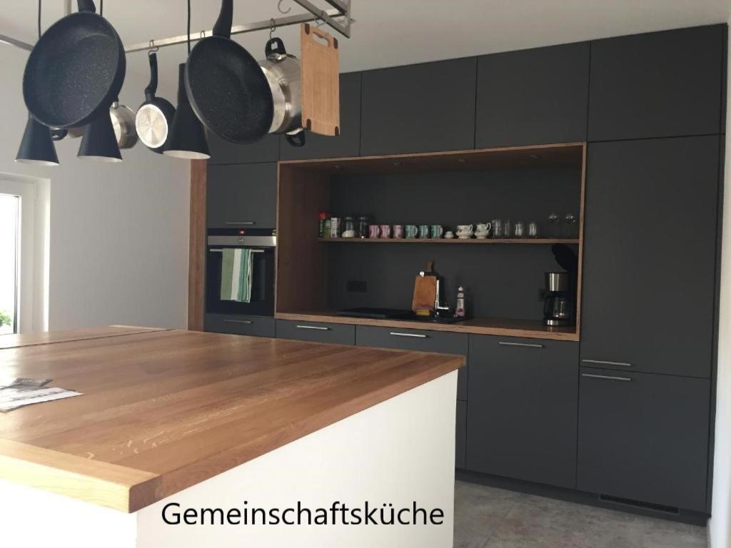 ホテル Bei Meyers Schlafen & Feiern ボーレン エクステリア 写真